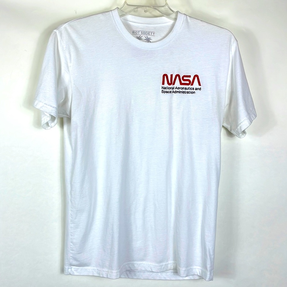 NWOT Men's embroidered NASA National Aeronautics and Space Administration.
